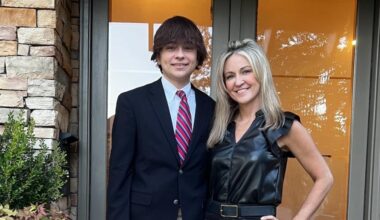 Dallas mom warns about use of kratom after her son's sudden death