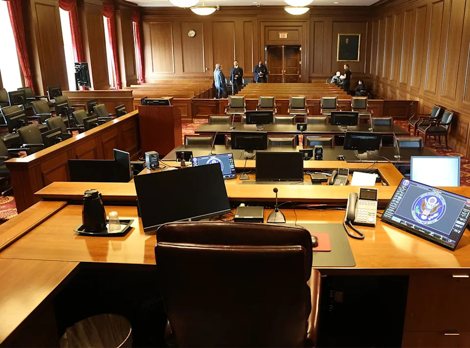 <p>Second Sean &ldquo;Diddy&rdquo; Combs Jury Member Faces Possible Dismissal</p>