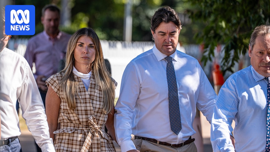 TV star Matt Wright trial live: Helicopter pilot previously saw Mr Wright disconnect flight recorder