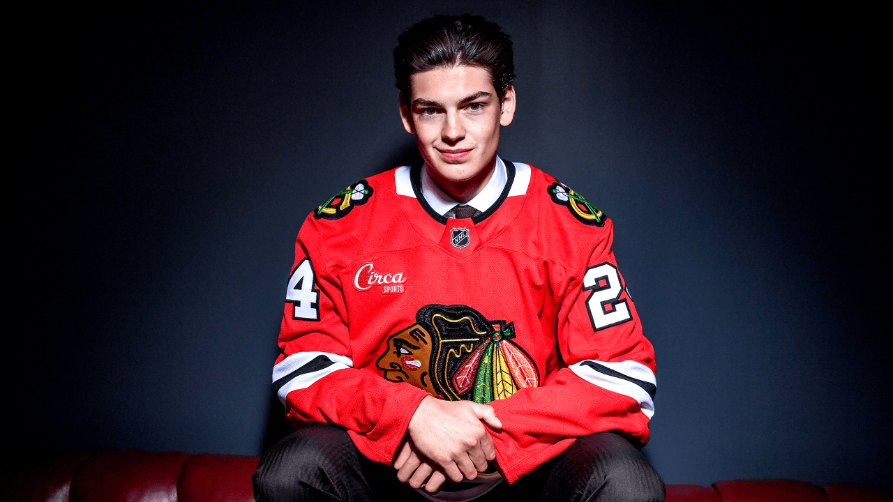 Blackhawks prospect Boisvert embracing change ahead of 1st year at Boston University