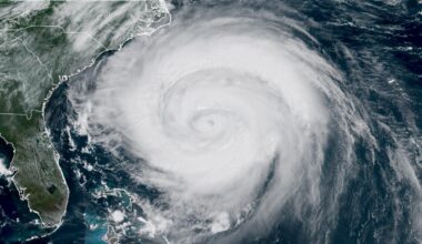 Strengthening Hurricane Erin on course to recurve out to sea » Yale Climate Connections