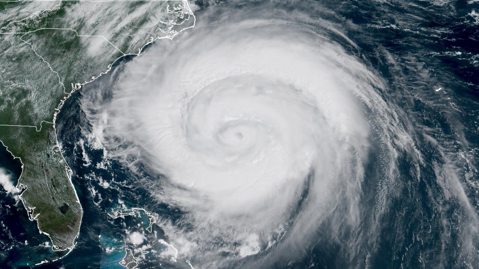 Strengthening Hurricane Erin on course to recurve out to sea » Yale Climate Connections