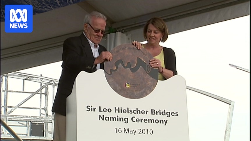 Former senior Queensland public servant Sir Leo Hielscher dies at 98