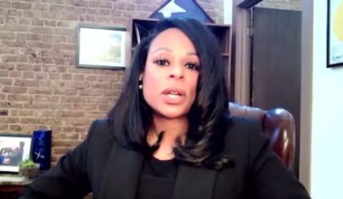 Fort Worth lawmaker refuses escort, stages stand in Texas Capitol
