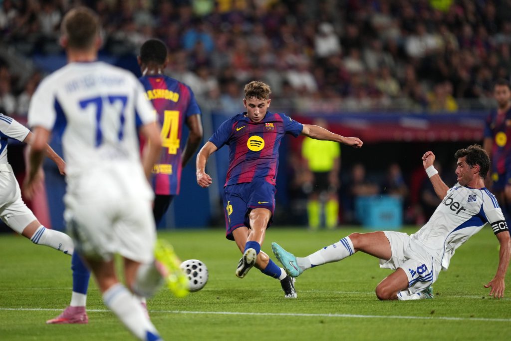 BARCELONA, SPAIN - AUGUST 10: Fermin Lopez of FC Barcelona scores his team's first goal during the Joan Gamper Trophy match between FC Barcelona and Como1907 at Estadi Johan Cruyff on August 10, 2025 in Barcelona, Spain. (Photo by Alex Caparros/Getty Images)