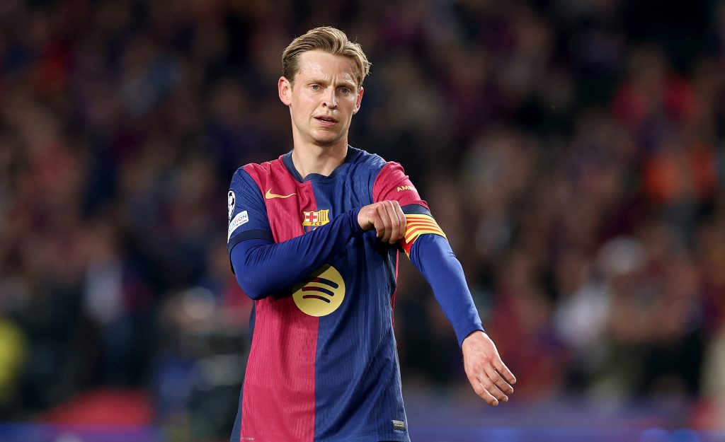 BARCELONA, SPAIN - APRIL 30: Frenkie de Jong of FC Barcelona during the UEFA Champions League 2024/25 Semi Final First Leg match between FC Barcelona and FC Internazionale Milano at Estadi Olimpic Lluis Companys on April 30, 2025 in Barcelona, Spain. (Photo by Carl Recine/Getty Images)