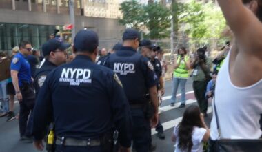 Anti-ICE protesters arrested outside Federal Plaza in NYC