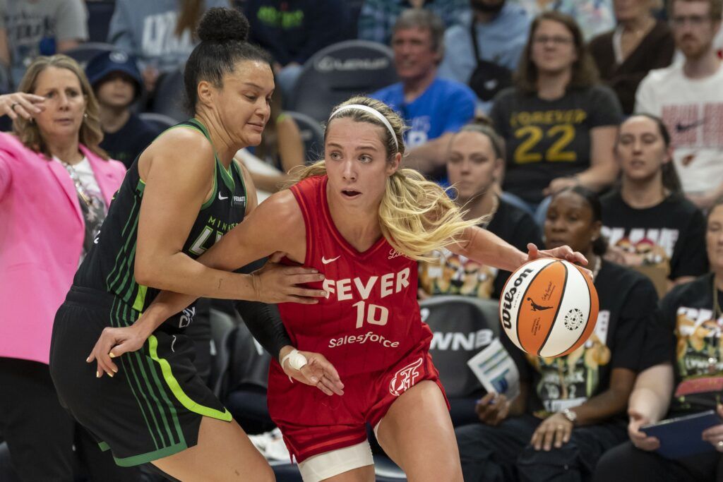 Fever Fans Outraged As Kayla McBride’s Ugly Elbow on Lexie Hull Goes Viral