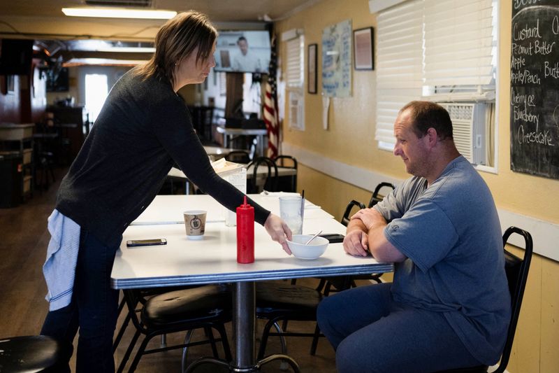 US services activity flatlined in July, ISM data shows