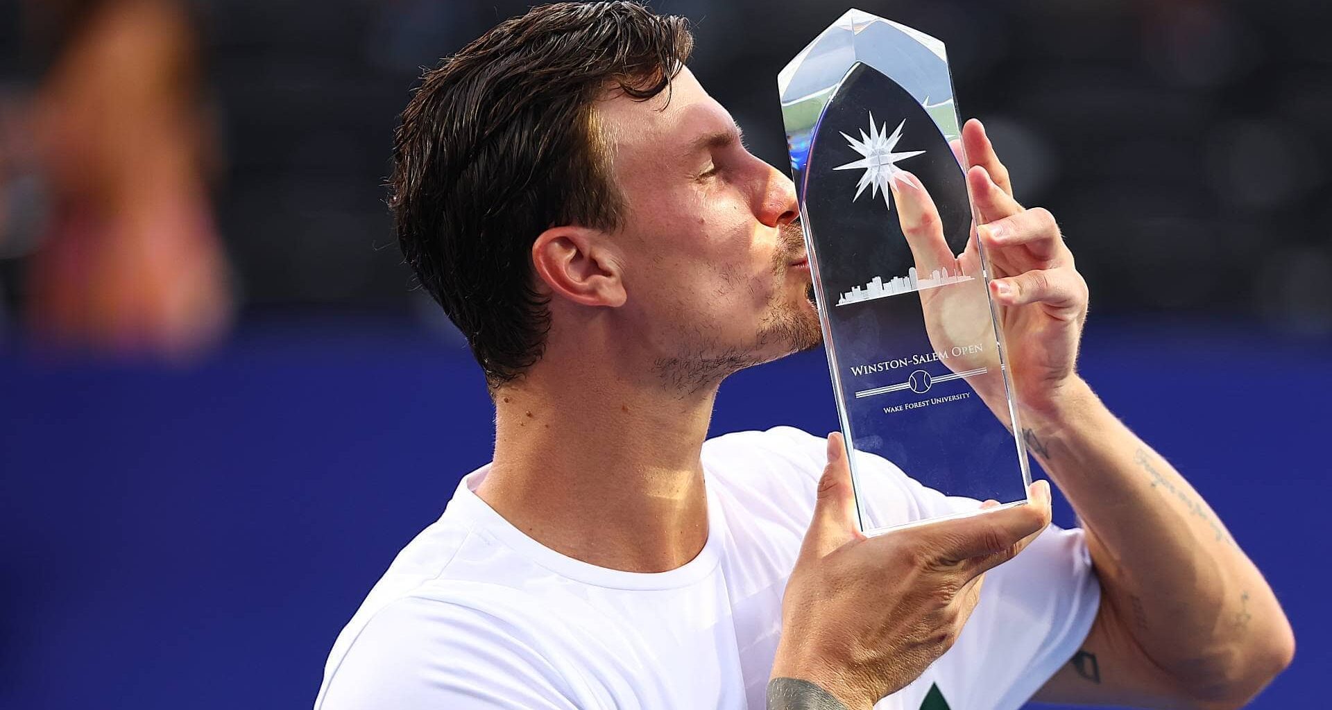 Fucsovics claims Winston-Salem Open title after rollercoaster final | ATP Tour