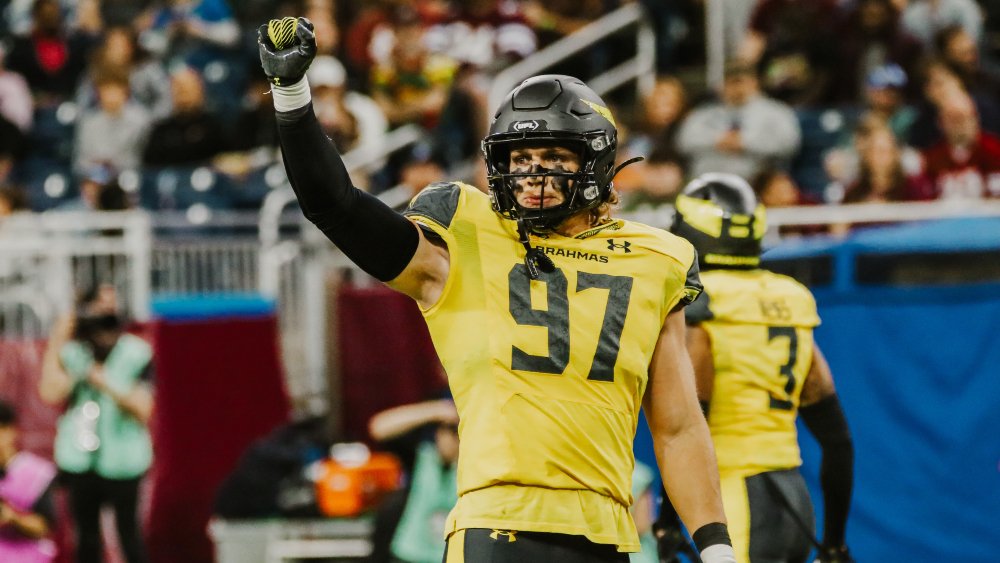 Denver Broncos Sign San Antonio Brahmas EDGE Garrett Nelson