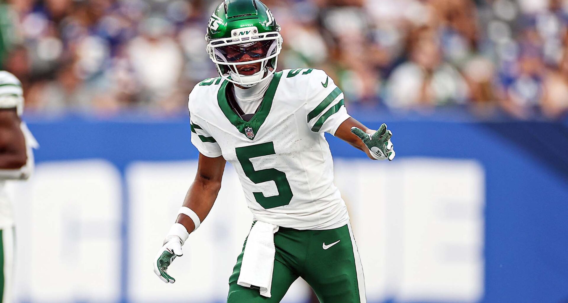 New York Jets exploring trade for wide receiver (Report)