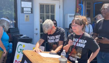Hundreds rally in support of Germantown cafe owner held by ICE