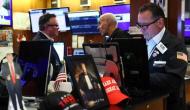 Jobs report, financial numbers warning signs for Trump economy