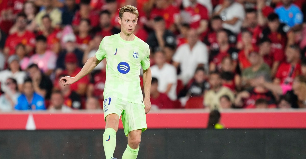 Frenkie de Jong missed Barcelona training for the best of reasons