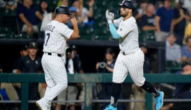 White Sox score five in fifth inning to beat Tigers