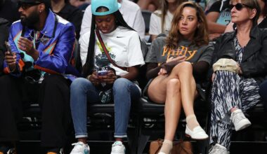 Delaware native Aubrey Plaza wears "Philly is a women's sports town" shirt at a WNBA game in Brooklyn