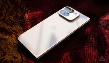 Google publishes foldable teaser featuring previously unseen name
