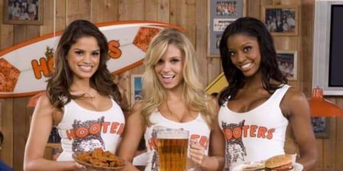 Hooters in Dallas West End to reopen after devastating fire
