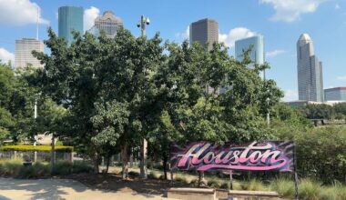 Katrina evacuees make Houston home