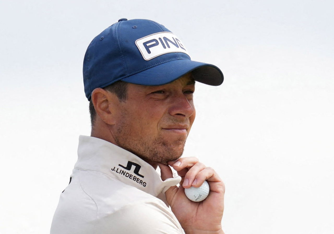 Viktor Hovland jokes he'll take YouTube star to court during latest golf challenge match