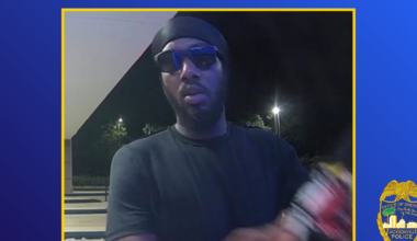 Jacksonville Sheriff’s Office seeks man who tried to smash ATM with brick on San Jose Boulevard – Action News Jax