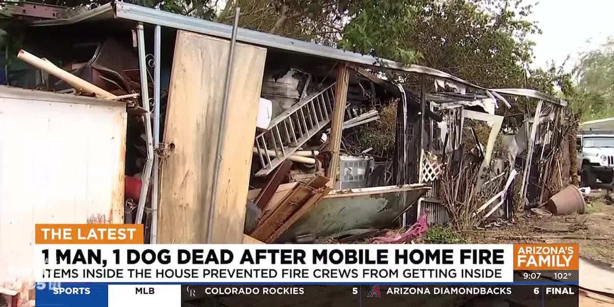 Man, dog dead after fire destroyed mobile home in Phoenix