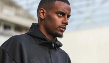 Alexander Isak to Liverpool: How Arne Slot could line up XI with Hugo Ekitike, Florian Wirtz and Newcastle United striker
