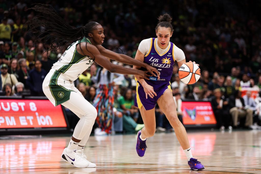 ‘I’m Getting Traded, This Is It’ – Dearica Hamby Reveals Her Initial Thought After Game-Winning Shot vs. Storm