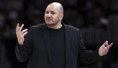 Celtics minority owner reaches deal to buy Connecticut...