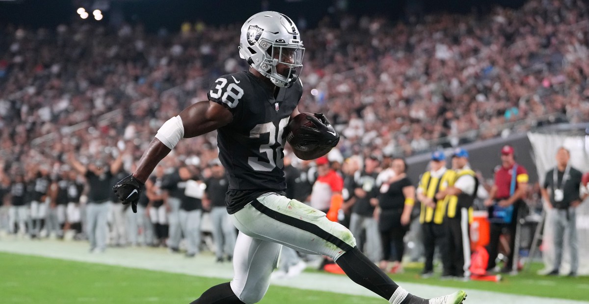 Report: Chicago Bears to sign running back Brittain Brown