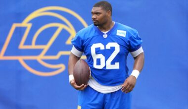 Eagles placing Willie Lampkin on injured reserve among 5 roster moves