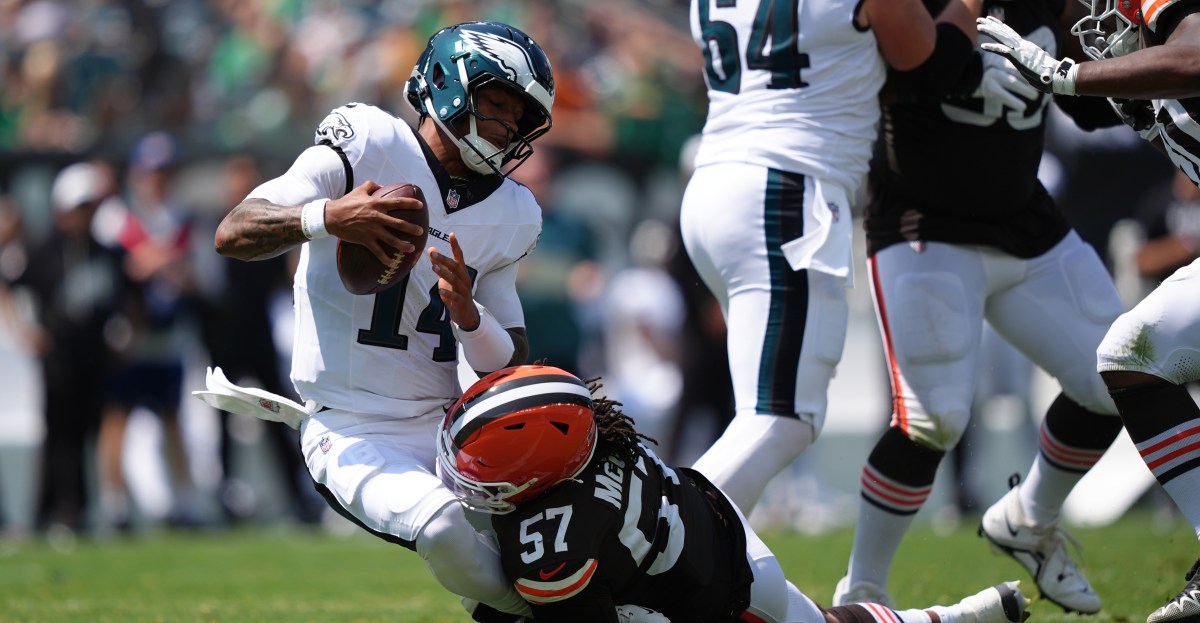 Eagles-Browns preseason observations: Position battle updates, injury news, and more