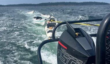 12 kayakers rescued by RCMP in U.S. waters off Washington state - BC