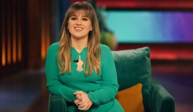 Kelly Clarkson Postpones Las Vegas Shows Amid Ex-Husband's 'Illness'