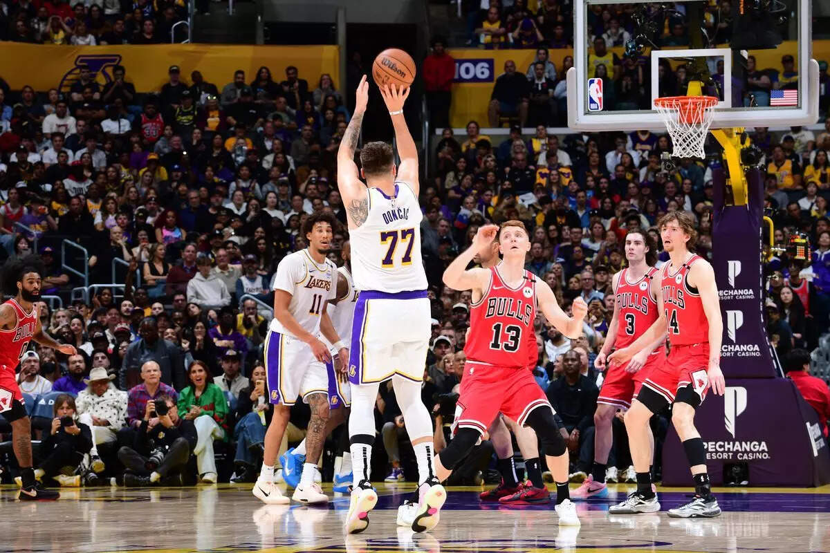 Lakers vs Bulls