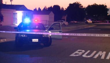 Man armed with 2 large knives shot, killed by LASD deputies in Hacienda Heights