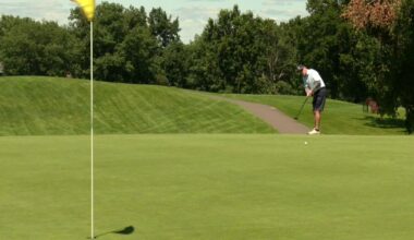 Golfers say goodbye to U of M's Les Bolstad Golf Course