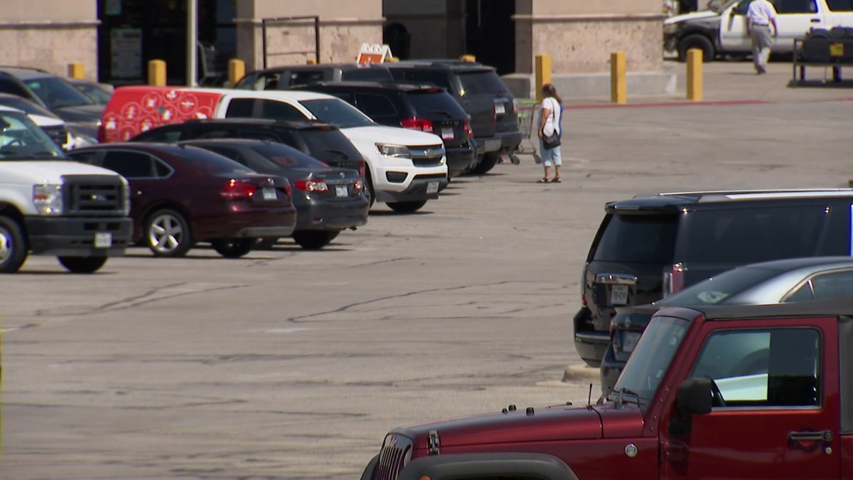 Fort Worth SUV stolen with child inside while mom returned cart – NBC 5 Dallas-Fort Worth
