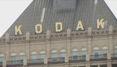 Kodak plans to eliminate pension plan to raise cash amid dire financial situation
