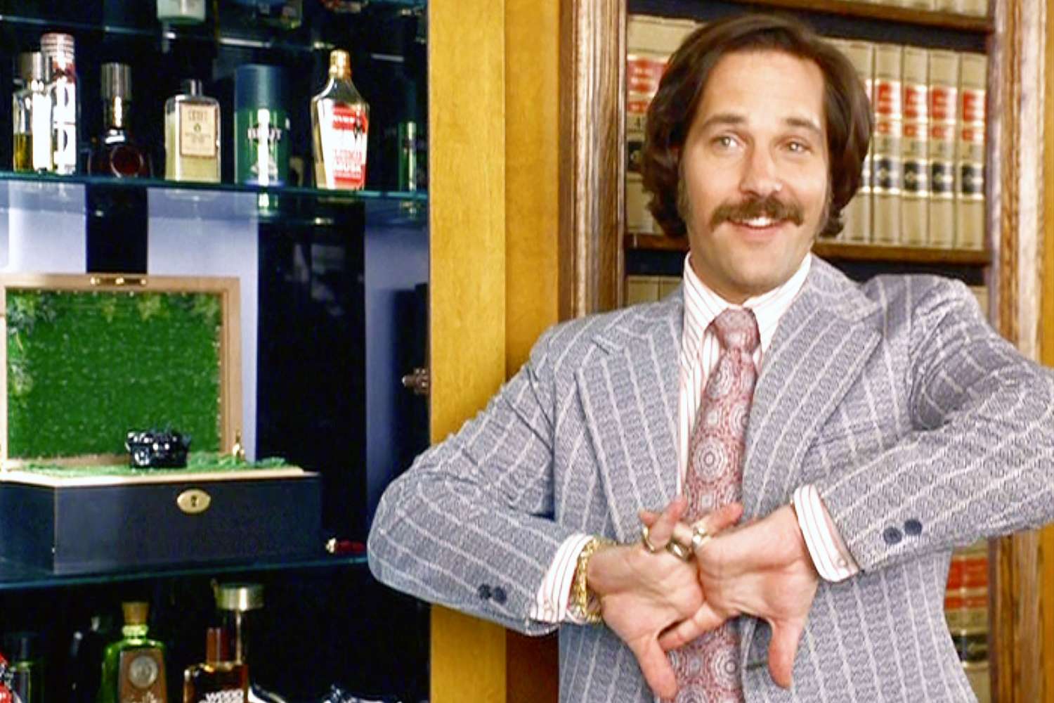 Judd Apatow says studio wanted Paul Rudd to lose weight while shooting 'Anchorman'