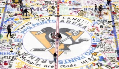 Chicago-based Hoffmann family reportedly 'serious contender' to buy Penguins