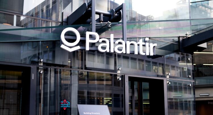 Is Palantir Stock (PLTR) Ahead of a Long-Term Downtrend?