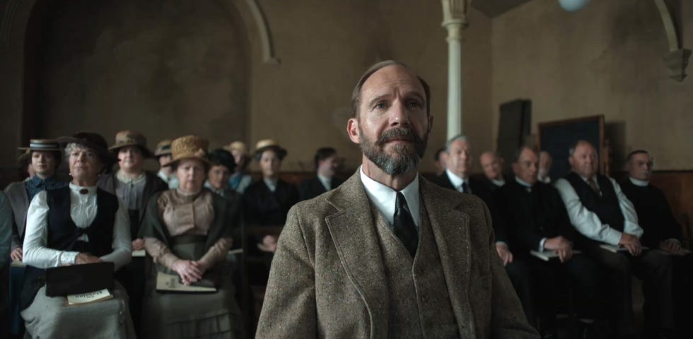 ralph fiennes, the choral trailer