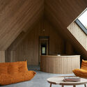 Rang Ste-Mathilde Residence / Jérôme Lapierre Architecte - Interior Photography, Living Room, Wood, Chair