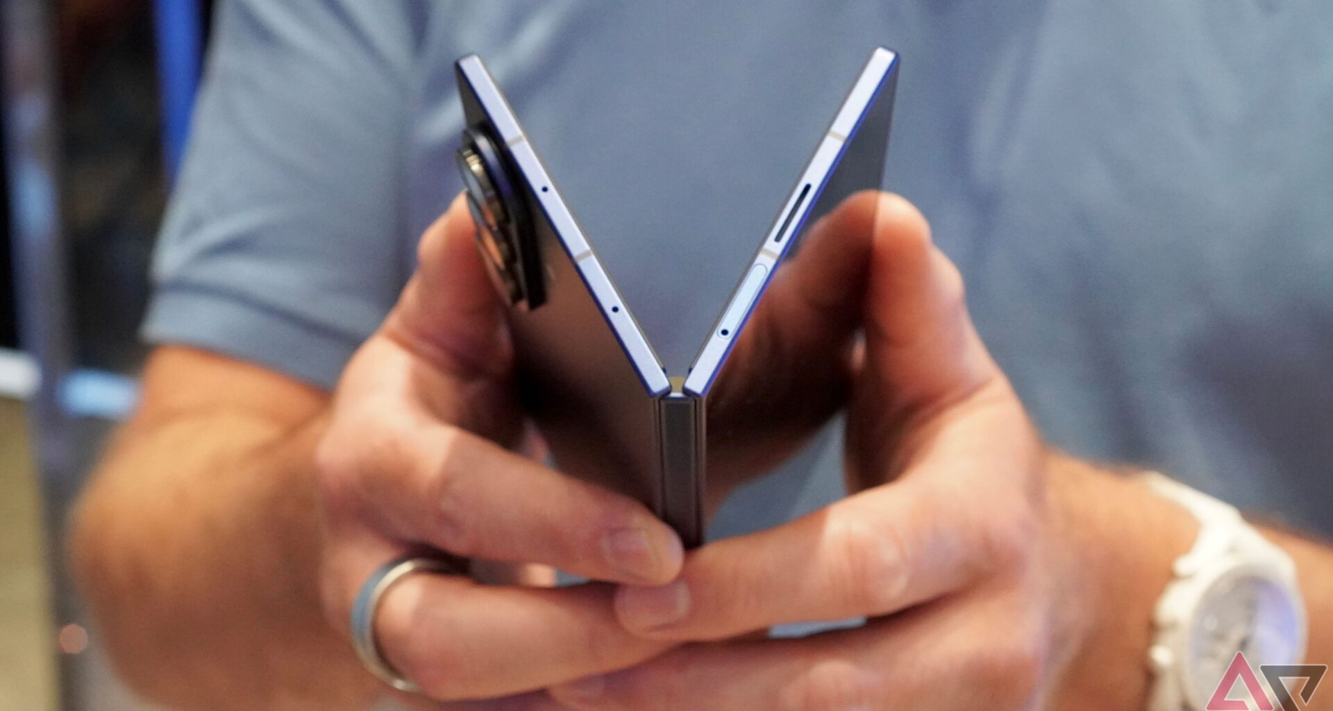 Galaxy Z Fold 7 teardown shows off complex inner workings