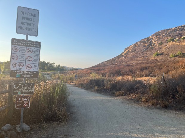The Coast to Crest Trail Junction off Highland Valley Road. (Maura Fox / The San Diego Union-Tribune)