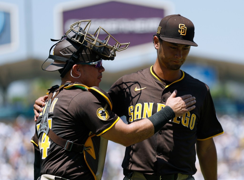 Sweep by LA puts Padres back in underdog role