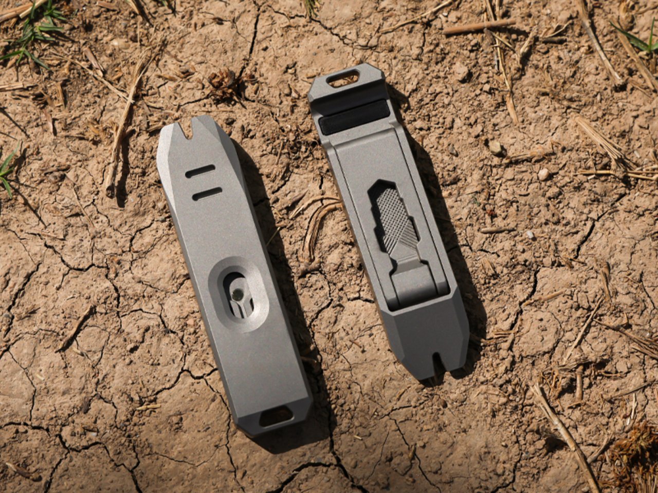 T-REX Stand 12-in-1 Titanium Stand Turns EDC Into Pocket Art