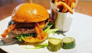 SA's Bowl & Barrel and General Public suddenly close at Rim